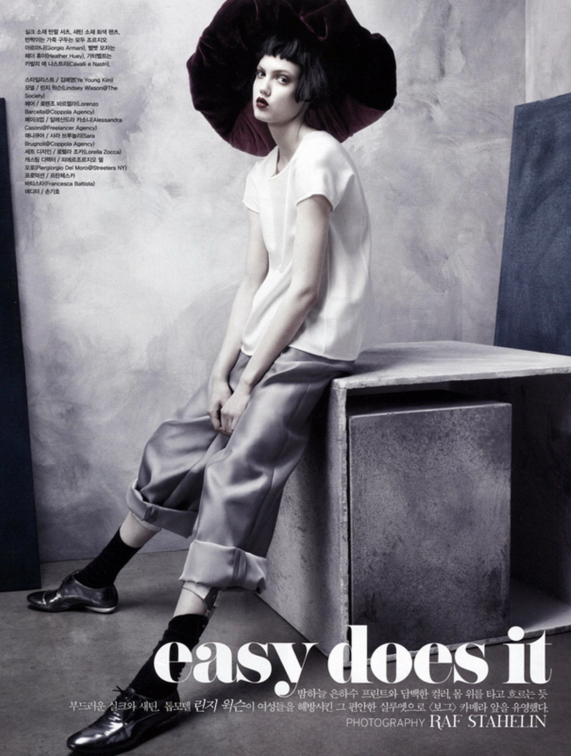 CoqCreative power by ProductionLink s.r.l. Vogue-Korea-Easy-Does-It Vogue-Korea-Easy-Does-It  Vogue-Korea-Easy-Does-It