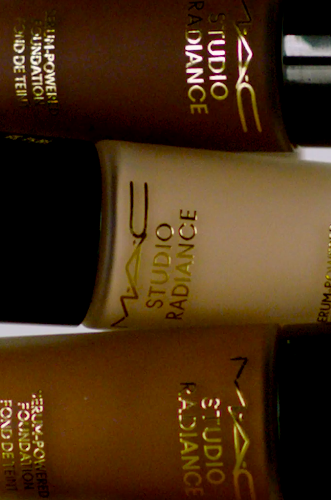 ProductionLink s.r.l. MAC COSMETICS MAC-COSMETICS  MAC COSMETICS